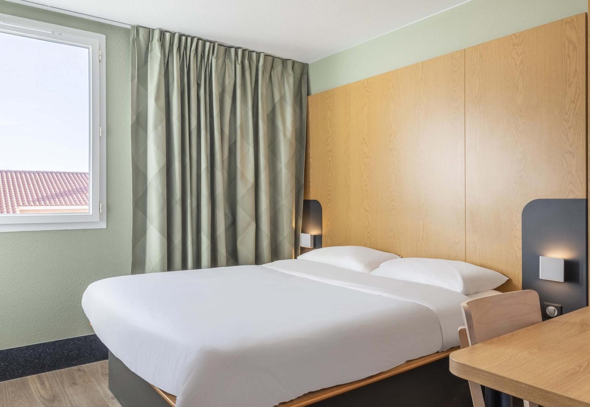 B&B Hotel Martigues Port-De-Bouc Luaran gambar